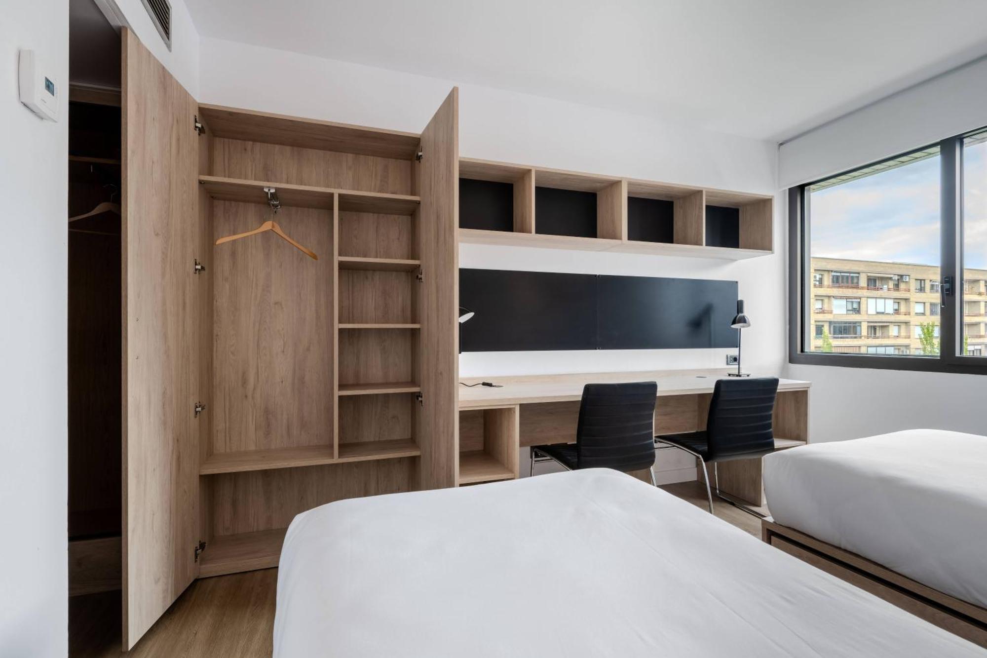 Micampus Pamplona Student Residence Экстерьер фото